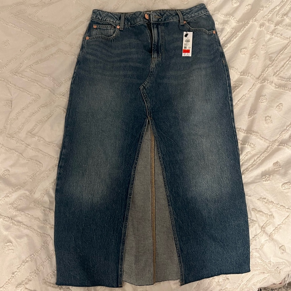 Jean maxi skirt with slit